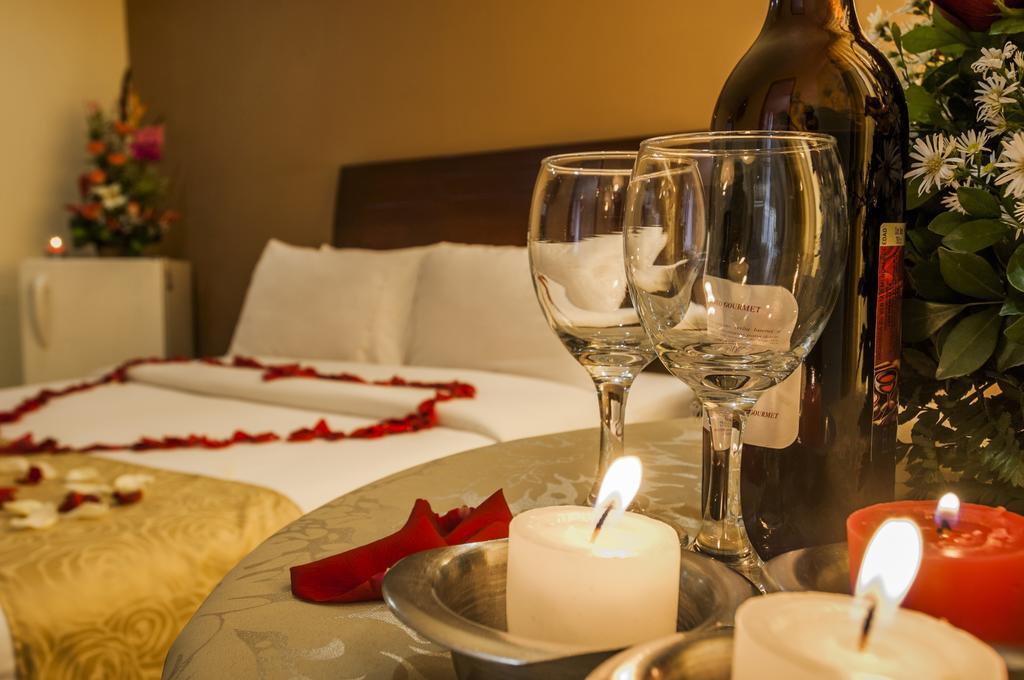 Apartahotel Bogota Gran Marquez, Apartaestudios Y Habitaciones 客房 照片