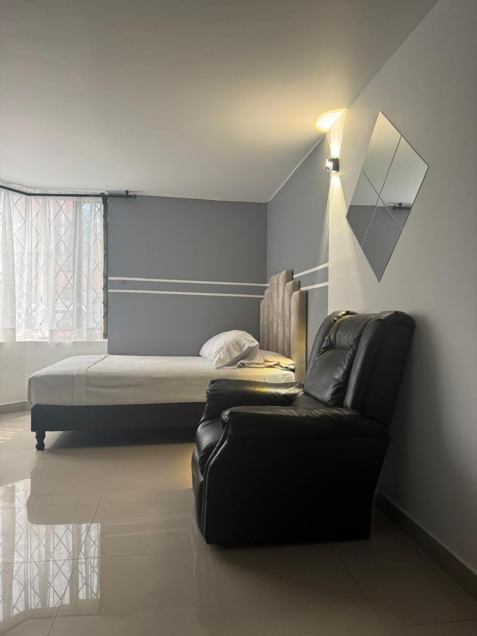 Apartahotel Bogota Gran Marquez, Apartaestudios Y Habitaciones 外观 照片